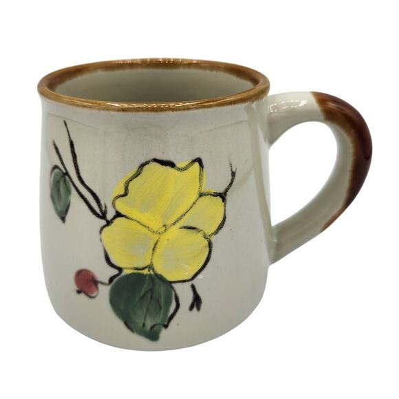 Vintage 1970 Korean Stonecrest Julia Springtime Yellow Flower Ceramic Coffee Mug - Picture 1 of 6